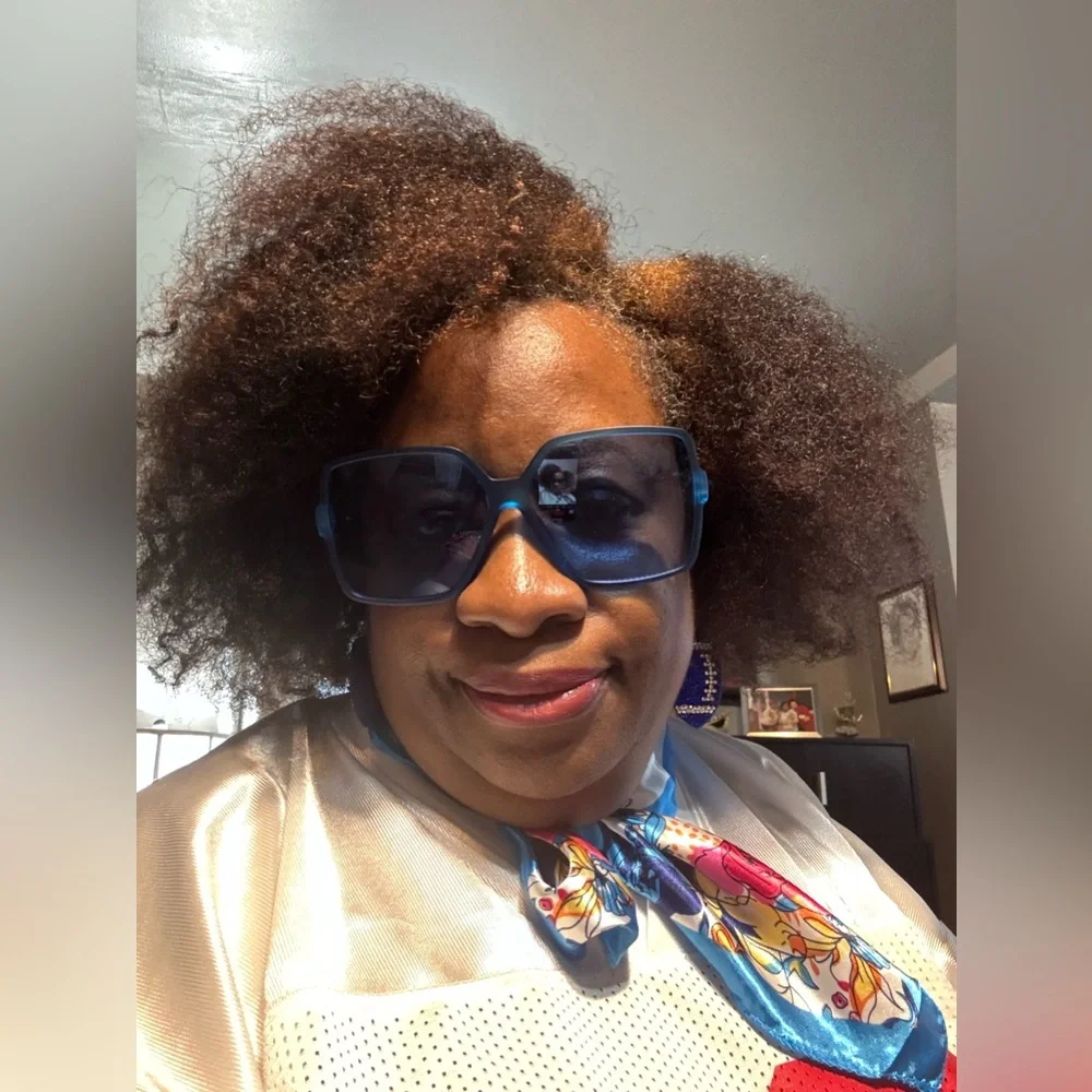 Scarf and Glasses Bundle NWT - various colors - Picture 5 of 10